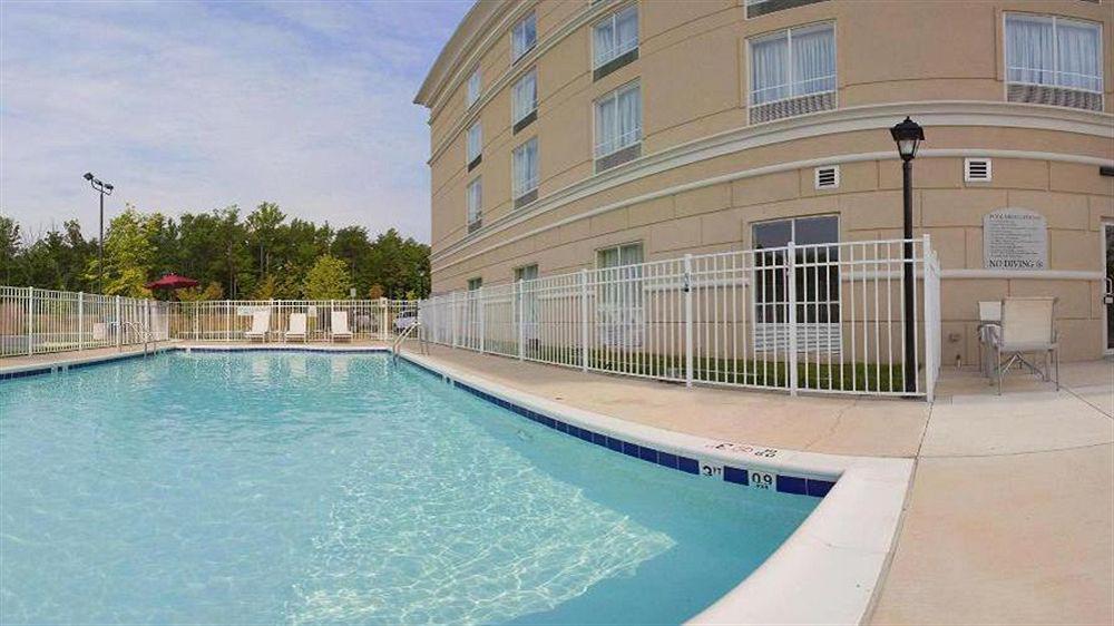 Holiday Inn Express Dumfries-Quantico By Ihg Zewnętrze zdjęcie