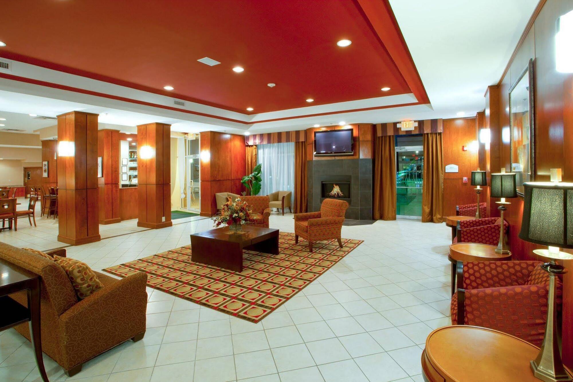 Holiday Inn Express Dumfries-Quantico By Ihg Zewnętrze zdjęcie