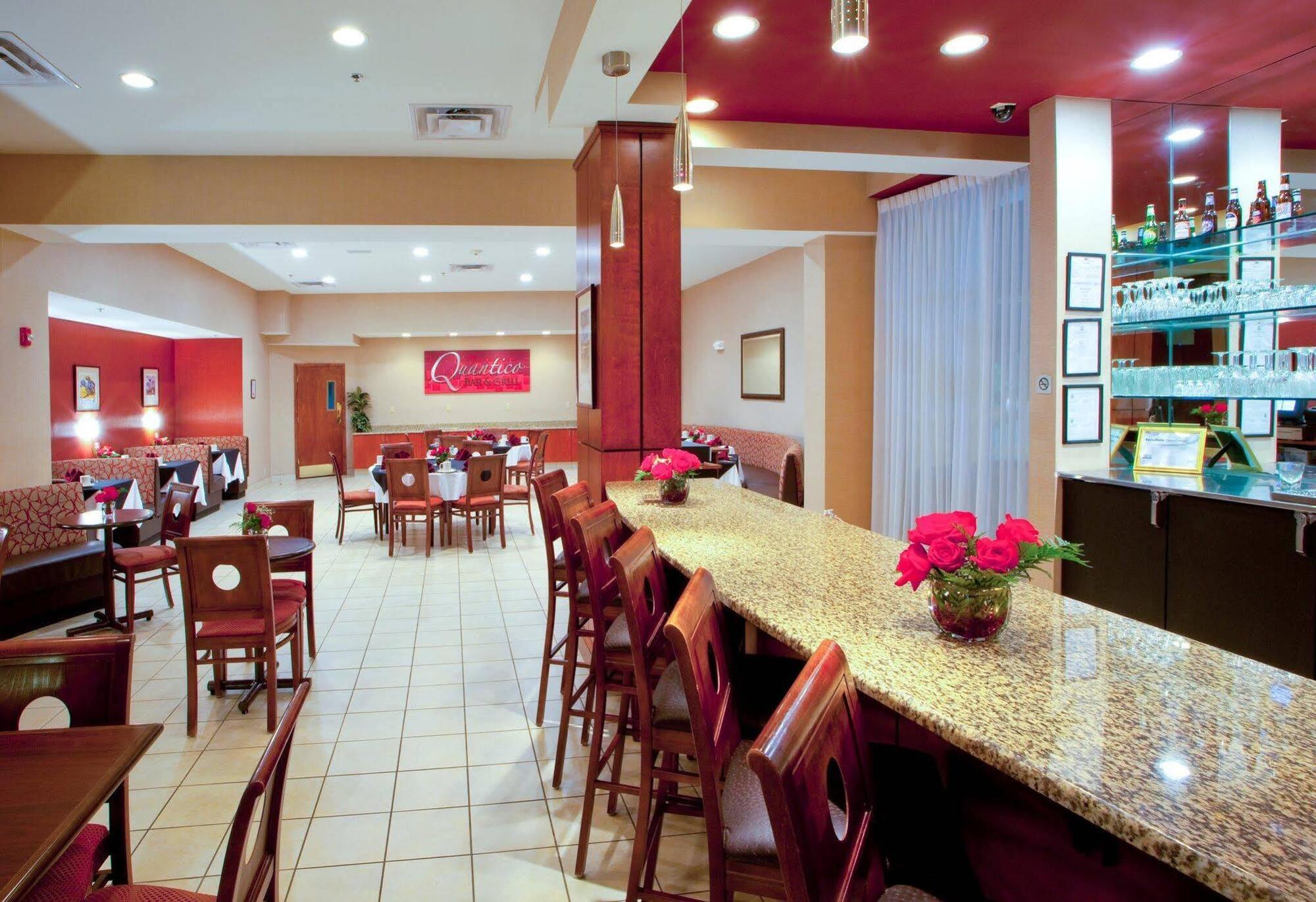 Holiday Inn Express Dumfries-Quantico By Ihg Zewnętrze zdjęcie